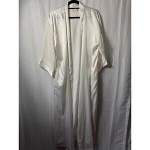 DENTELLE CREAM LONG ROBE SIZE LARGE